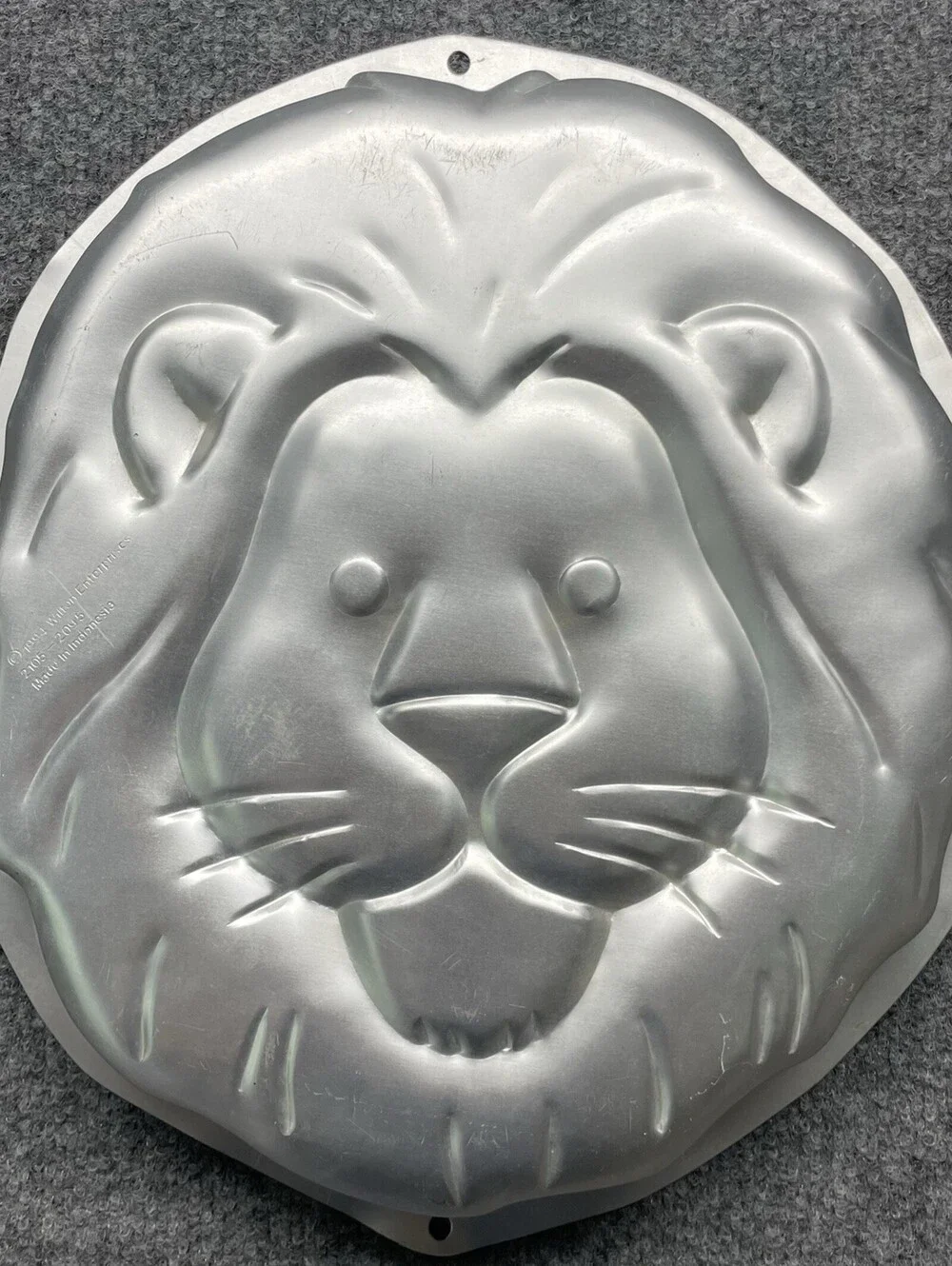 Wilton 1994 Lion Cake Pan Mold 2105-2005 Aluminum Vintage Animal Bakeware